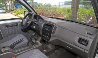 五菱荣光内饰 五菱荣光内饰